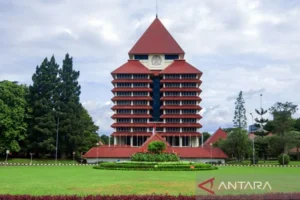 Rektorat Kampus UI Depok 1.jpg Jurnal Sepernas